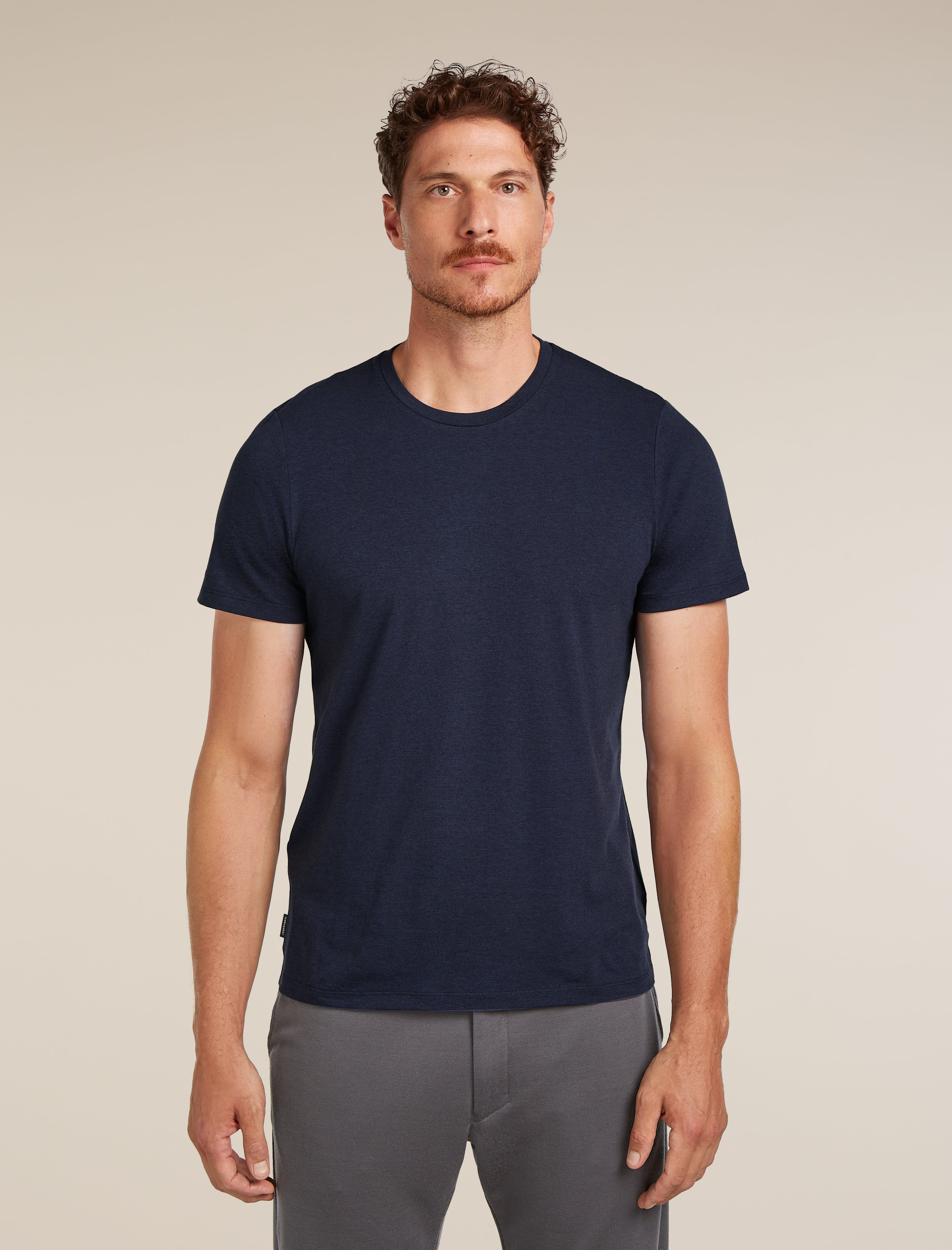 Men's Merino Wool T-Shirts | Merino Wool Tank Tops | icebreaker®