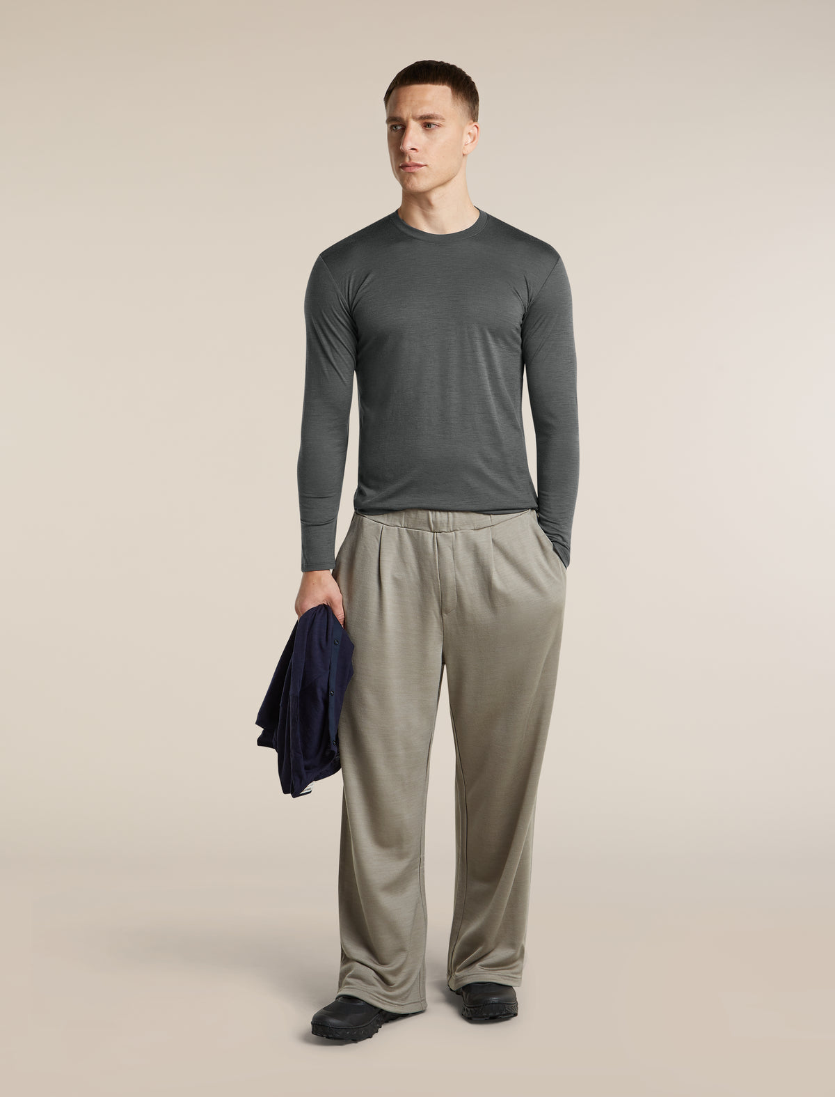 Unisex Merino 150 Long Sleeve Tee Obsidian - 9
