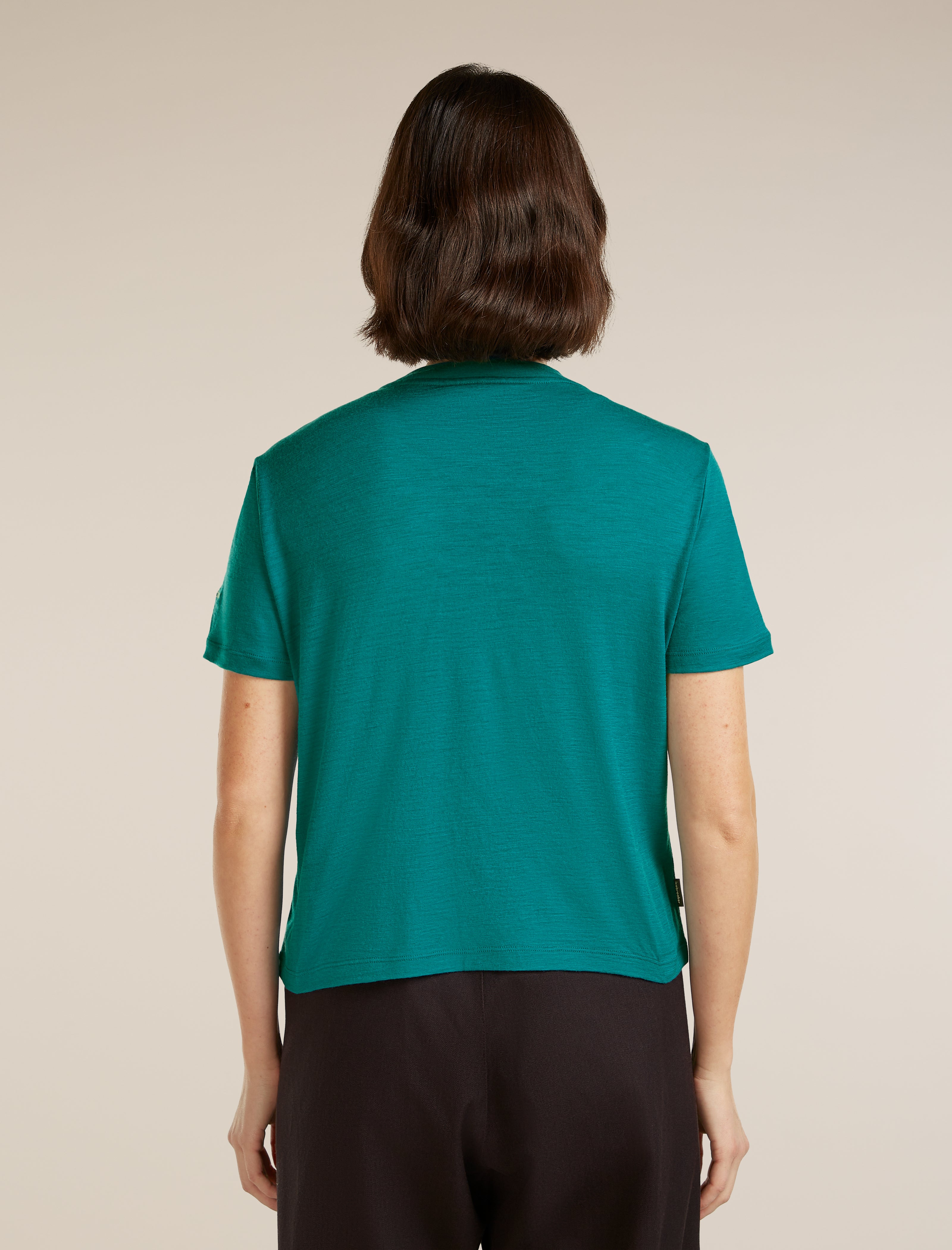 Women Merino 150 Tech Lite Short Sleeve Crop Tee| icebreaker