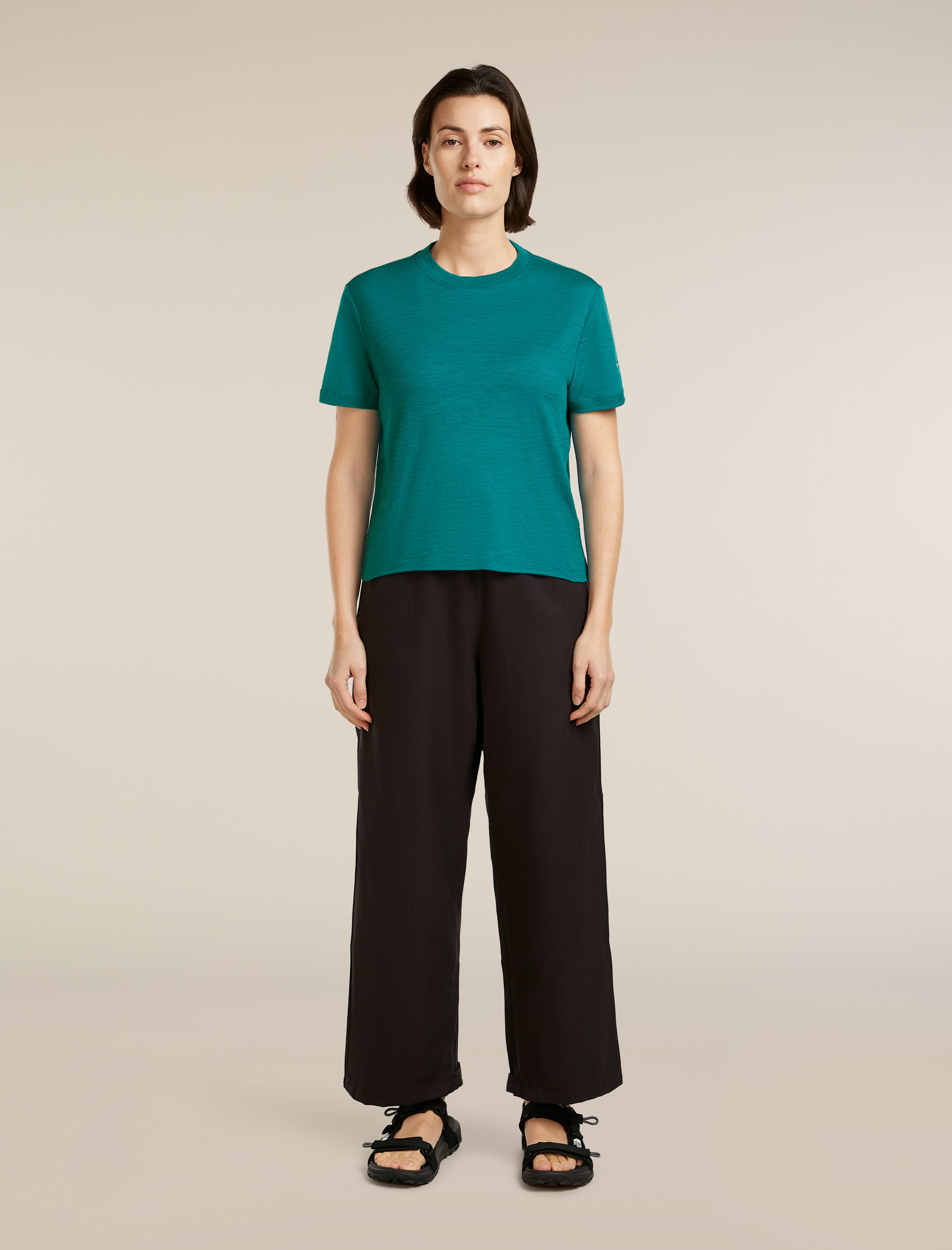 Women Merino 150 Tech Lite Short Sleeve Crop Tee| icebreaker