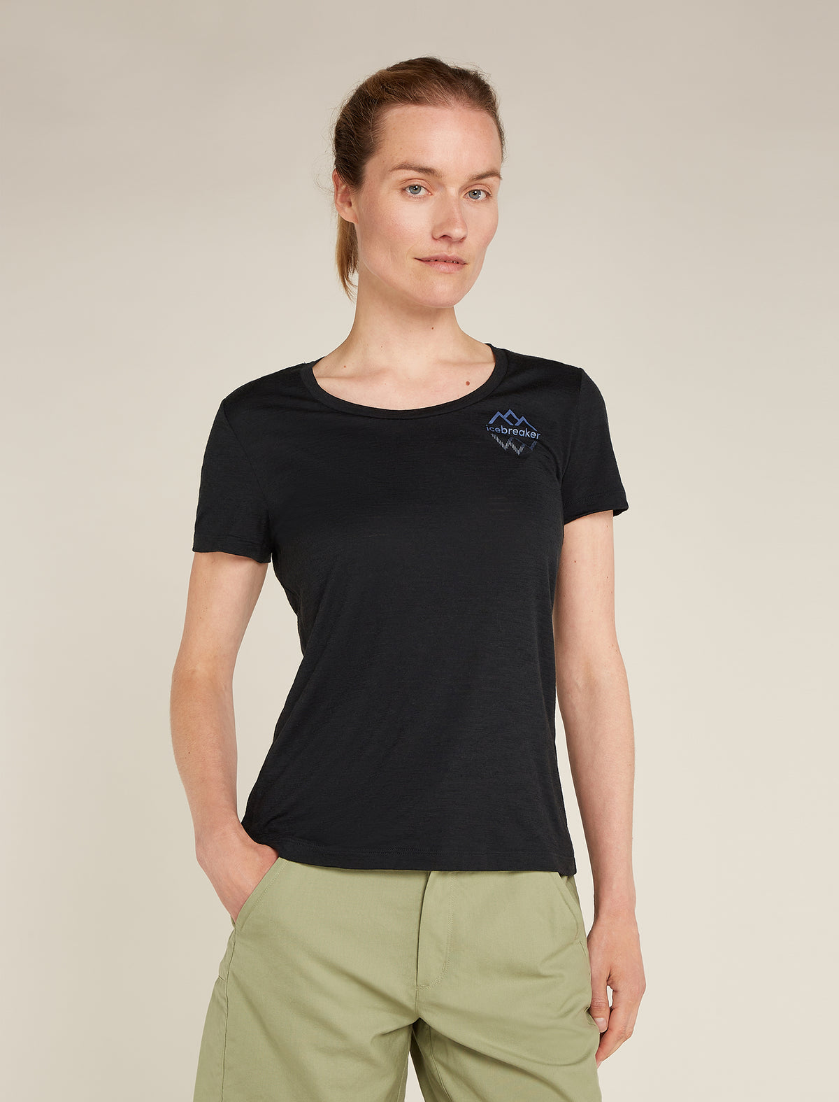 Women's Merino 150 Tech Lite Short Sleeve Scoop T-Shirt Icebreaker Logo Reflections Black - 1