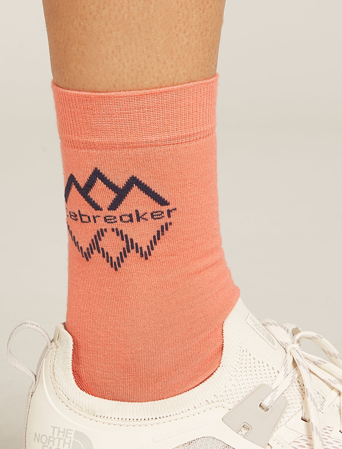 Women's Merino Lifestyle Fine Gauge Crew IB Logo Reflections Socks Tang/Graphite - 1