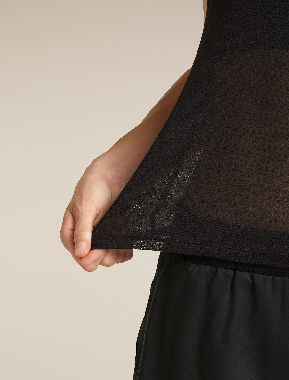 icebreaker Merino Blend 75 Cool-Lite™ Featherlight™ Tank Black  - 6