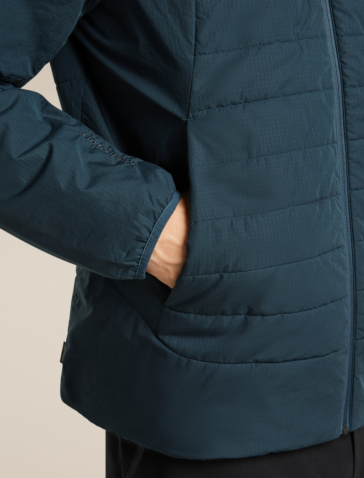 icebreaker Men's 1360 MerinoLoft™ Jacket Abyss Men - 8