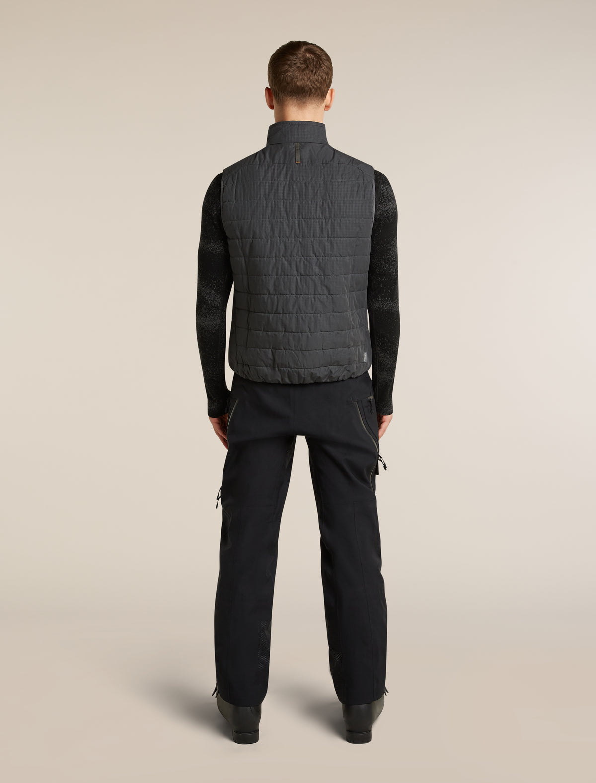 icebreaker Men's 1360 MerinoLoft™ Vest Obsidian Men - 7
