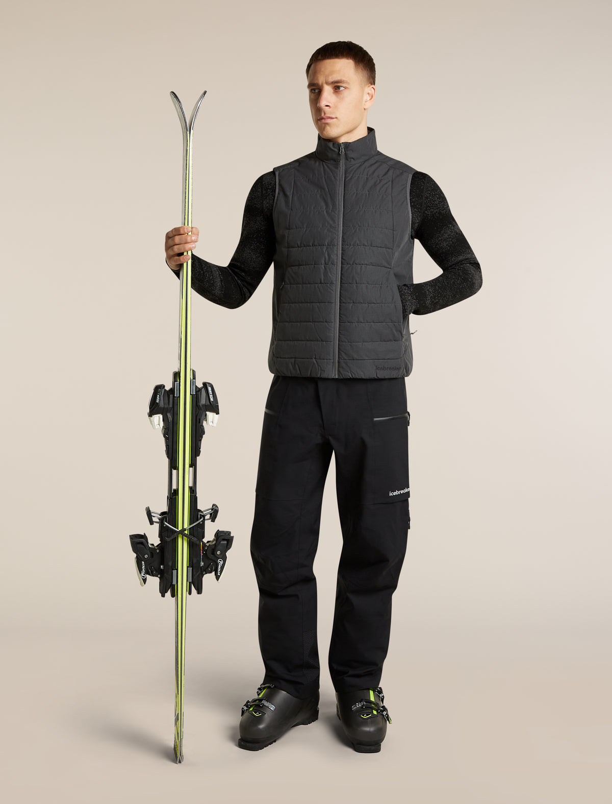 icebreaker Men's 1360 MerinoLoft™ Vest Obsidian Men - 4