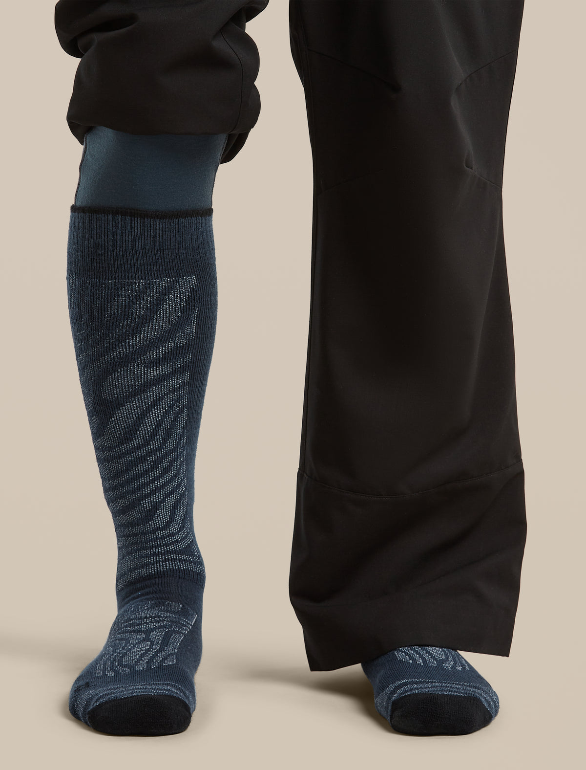 Men's Merino Blend Ski+ Medium Over The Calf Socks Mountain Contour Abyss/Black/Snow - 2