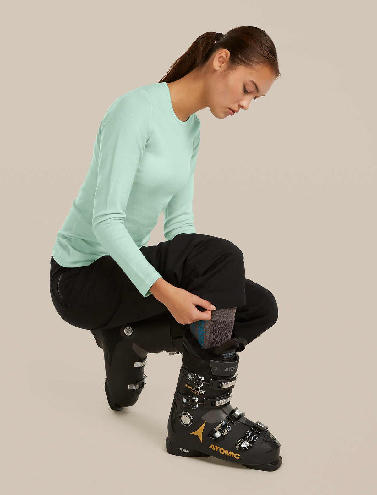 Women's Merino Blend Ski+ Medium Over The Calf Socks Porcini/Tidal Teal - 1