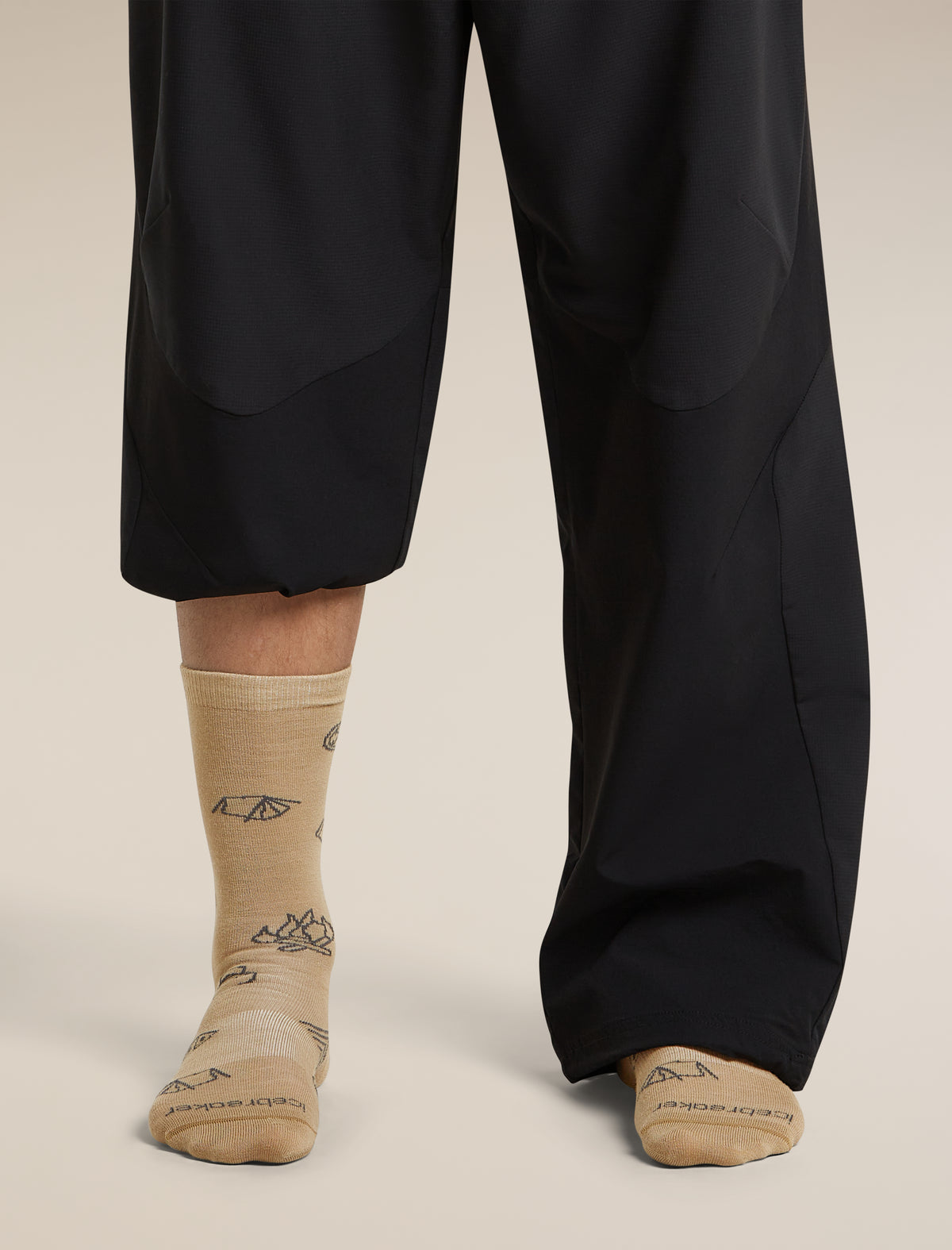Men's Merino Lifestyle Ultralight Crew Camp Essentials Socks Cumin/Obsidian - 2