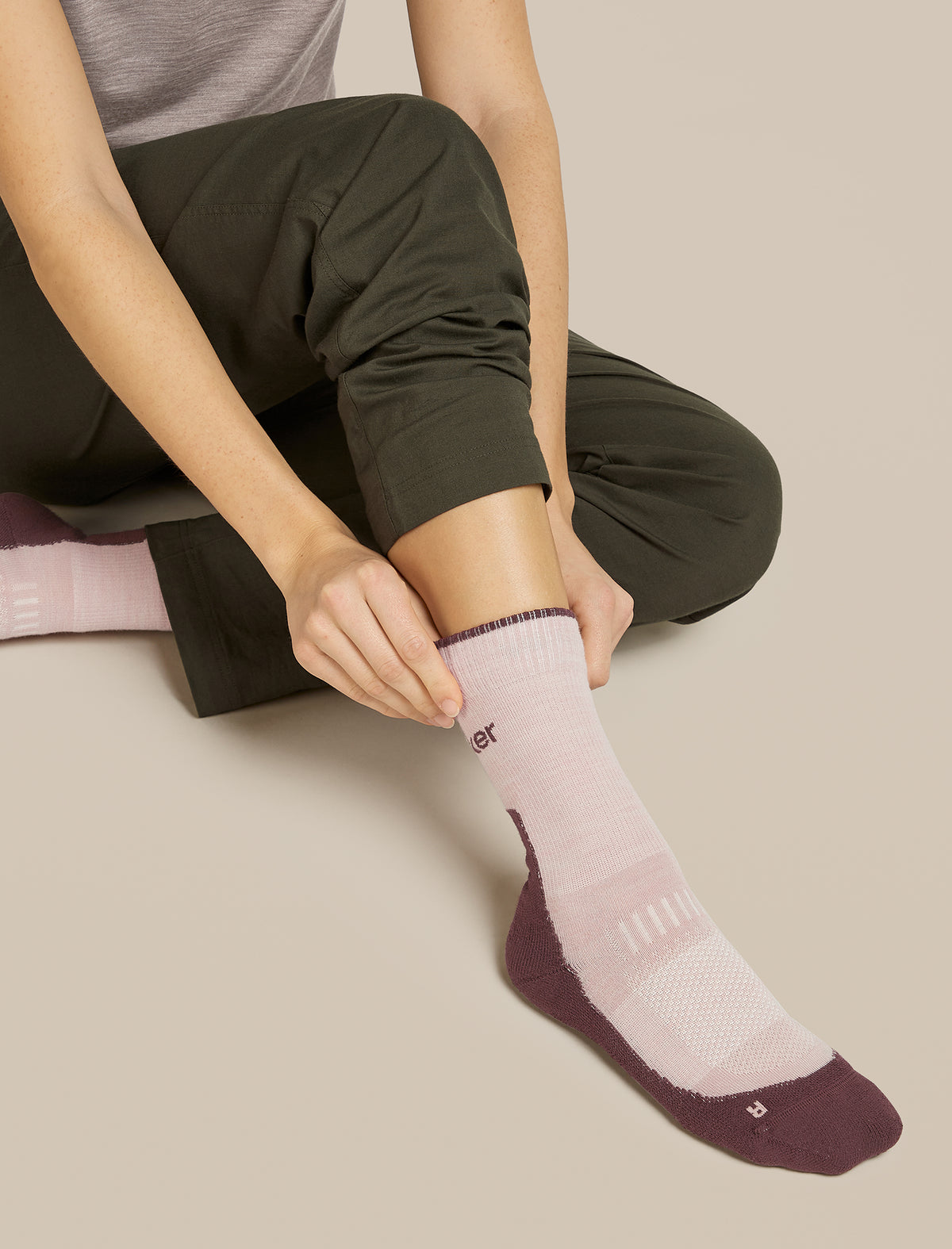 Women's Merino Hike+ Light Crew Socks Pink Quartz/Java - 2