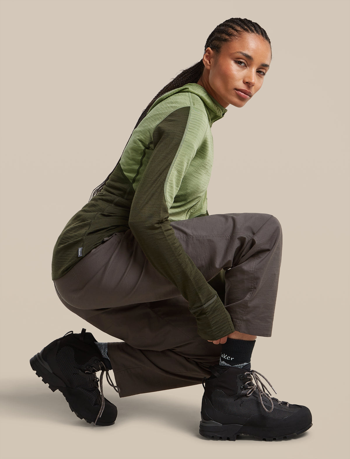 Women's Merino Hike+ Medium Crew Across the Peaks Socks Black/Alloy/Snow - 4