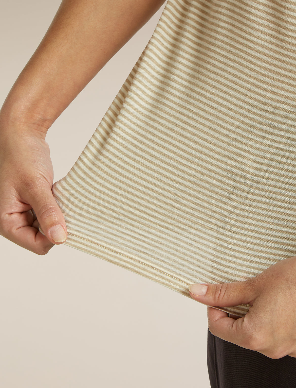 Unisex Merino 150 Short Sleeve Tee Stripe Flagstone/Chalk - 12