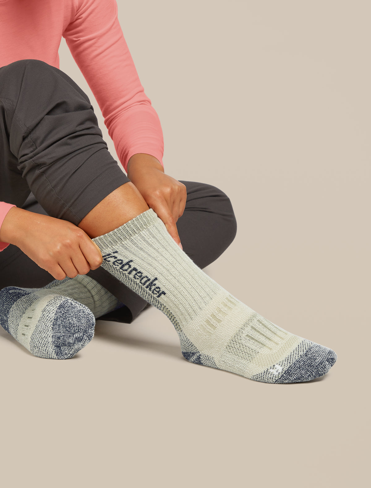 Women's Merino Hike+ Mountaineer Mid Calf Socks Lichen/Black - 3