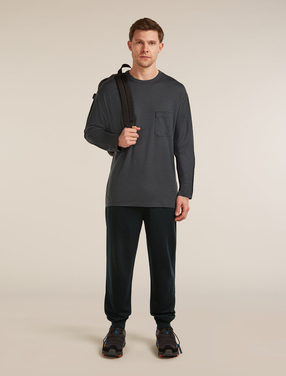 Unisex Merino 150 Long Sleeve Pocket Tee Obsidian - 4