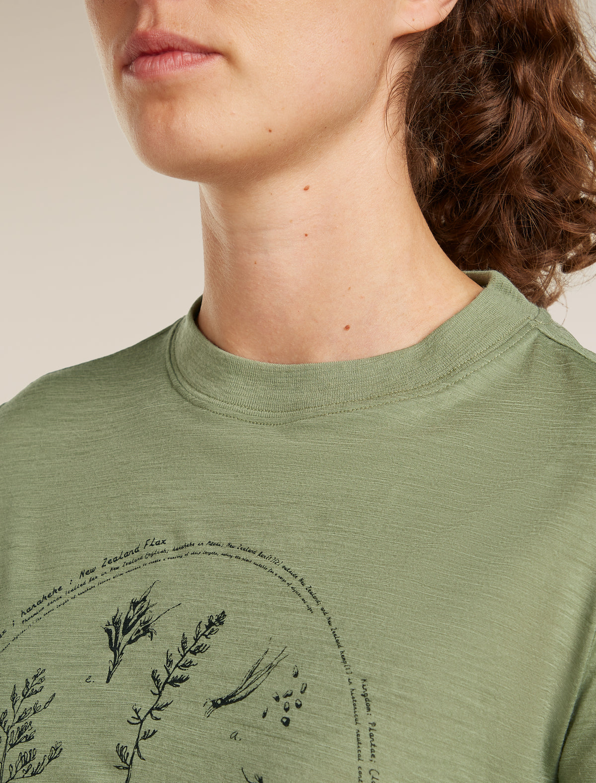 Women's Merino 150 Tech Lite Short Sleeve Crop Tee Seed Story Lichen - 6
