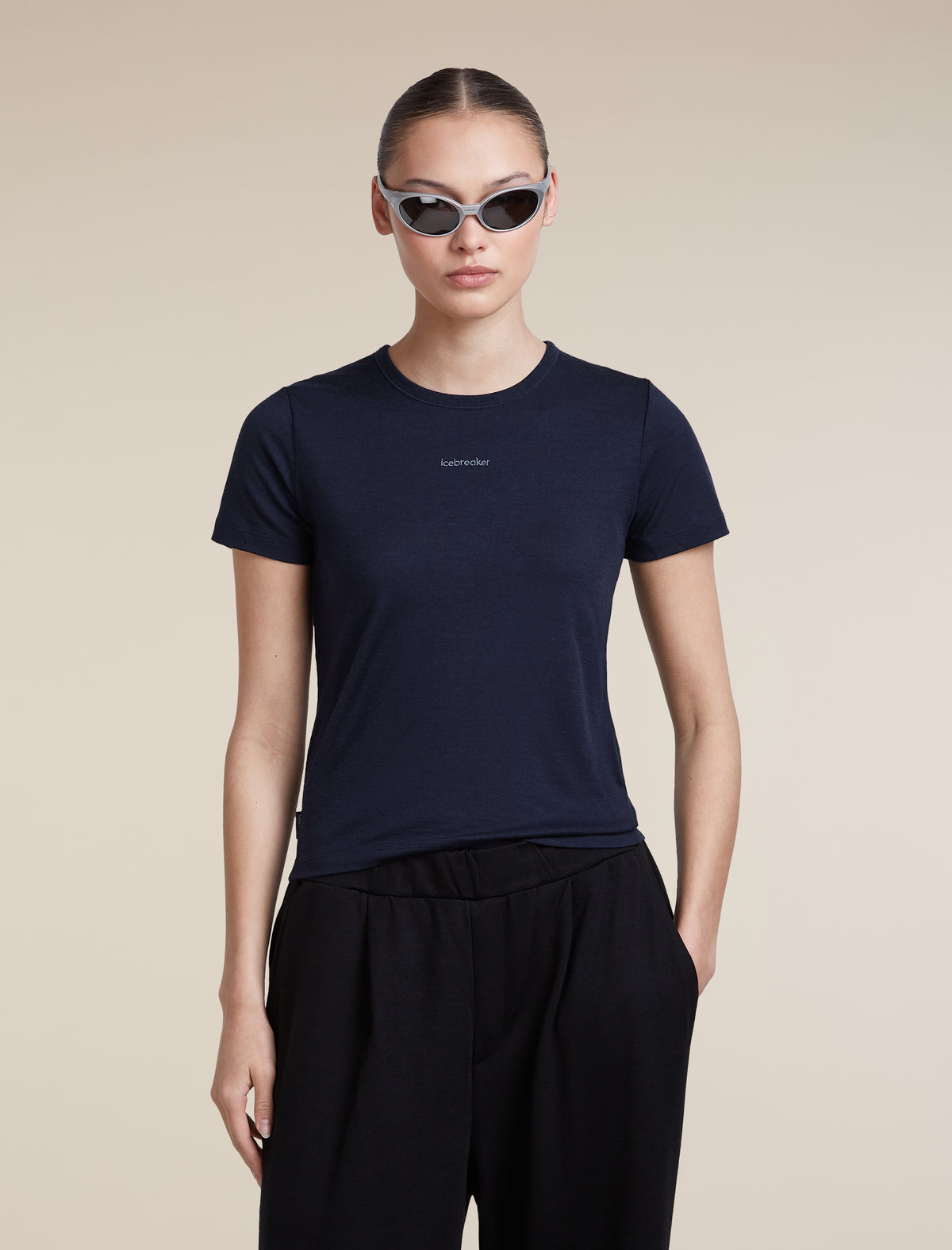 Women's Merino 200 Tech Lite Short Sleeve Crop Slim Tee Midnight Navy - 5