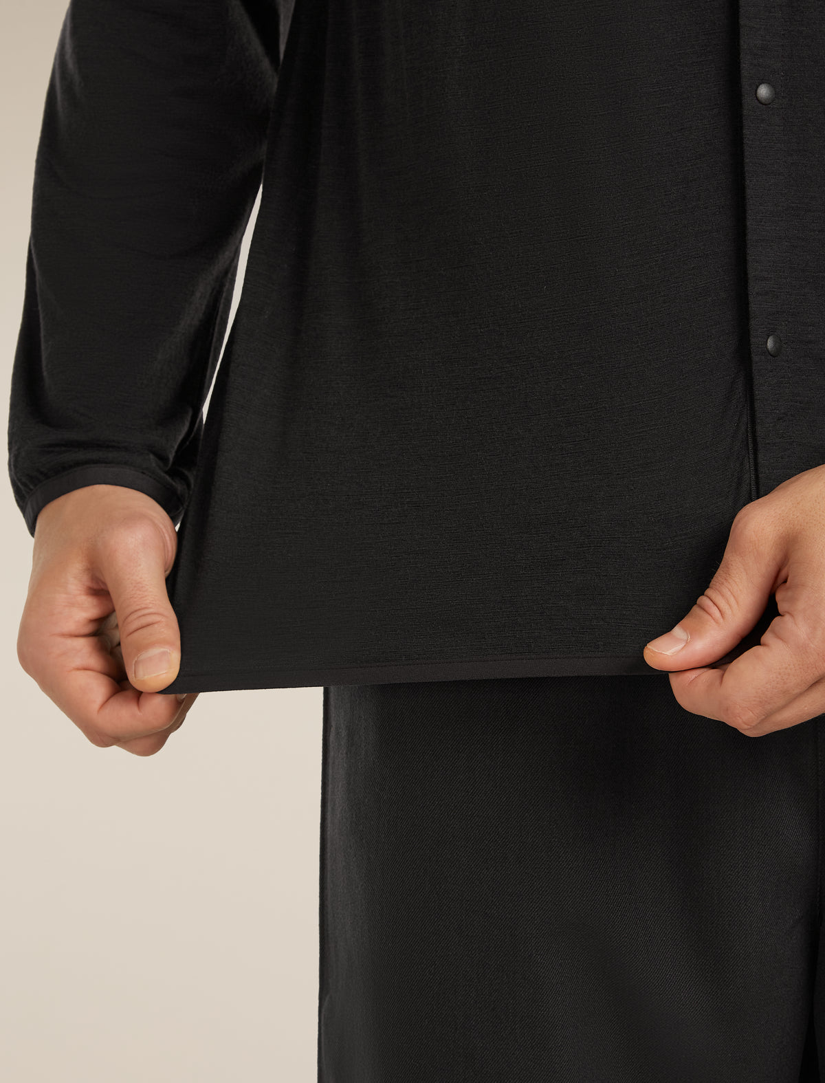 Unisex Merino 150 Round Neck Cardigan Before Dawn - 18