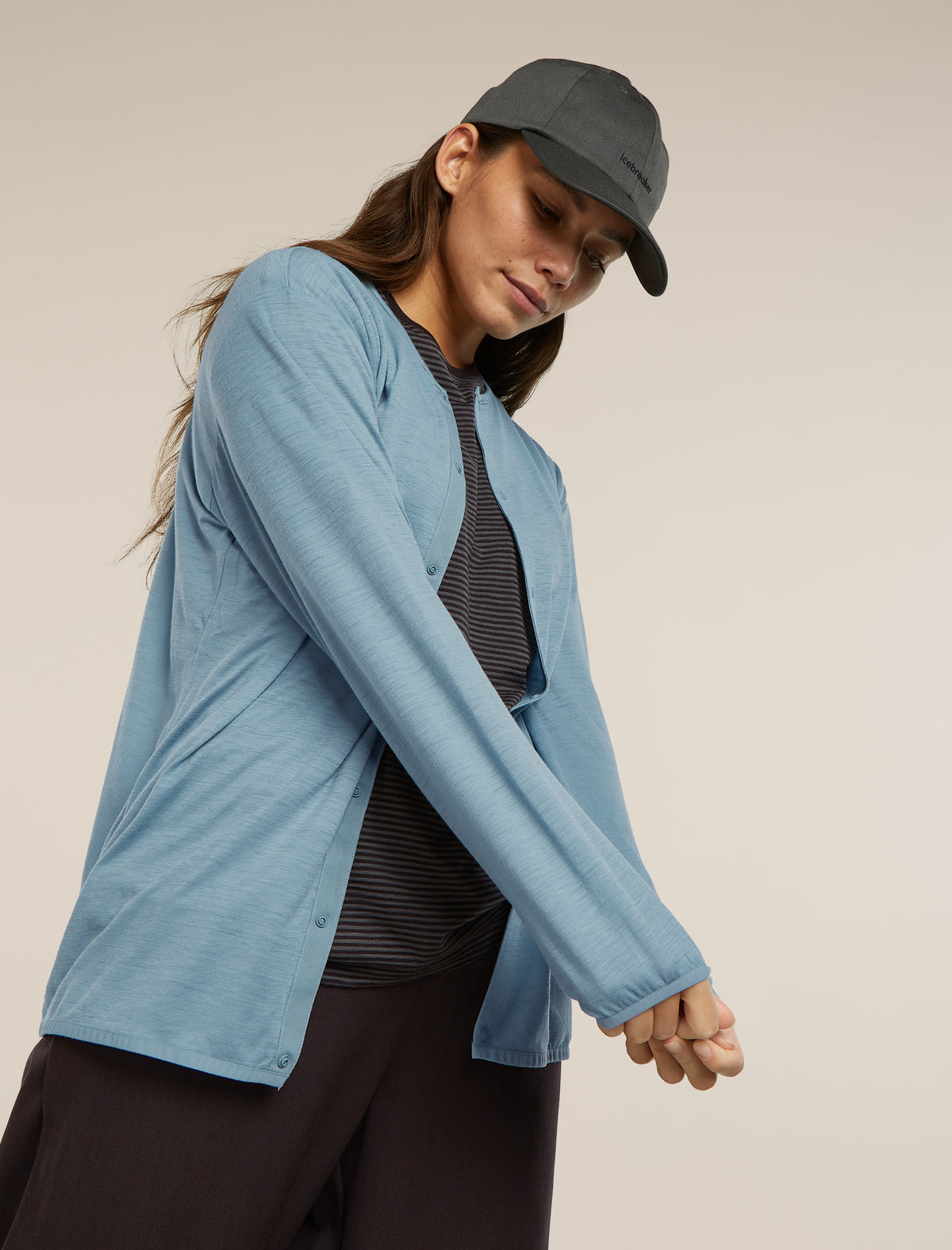 Unisex Merino 150 Round Neck Cardigan Flint Blue - 17