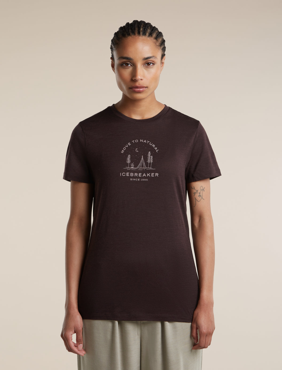 Women's Merino 150 Tech Lite Short Sleeve Tee Peaceful Pass Sleeve Bittersweet - 1