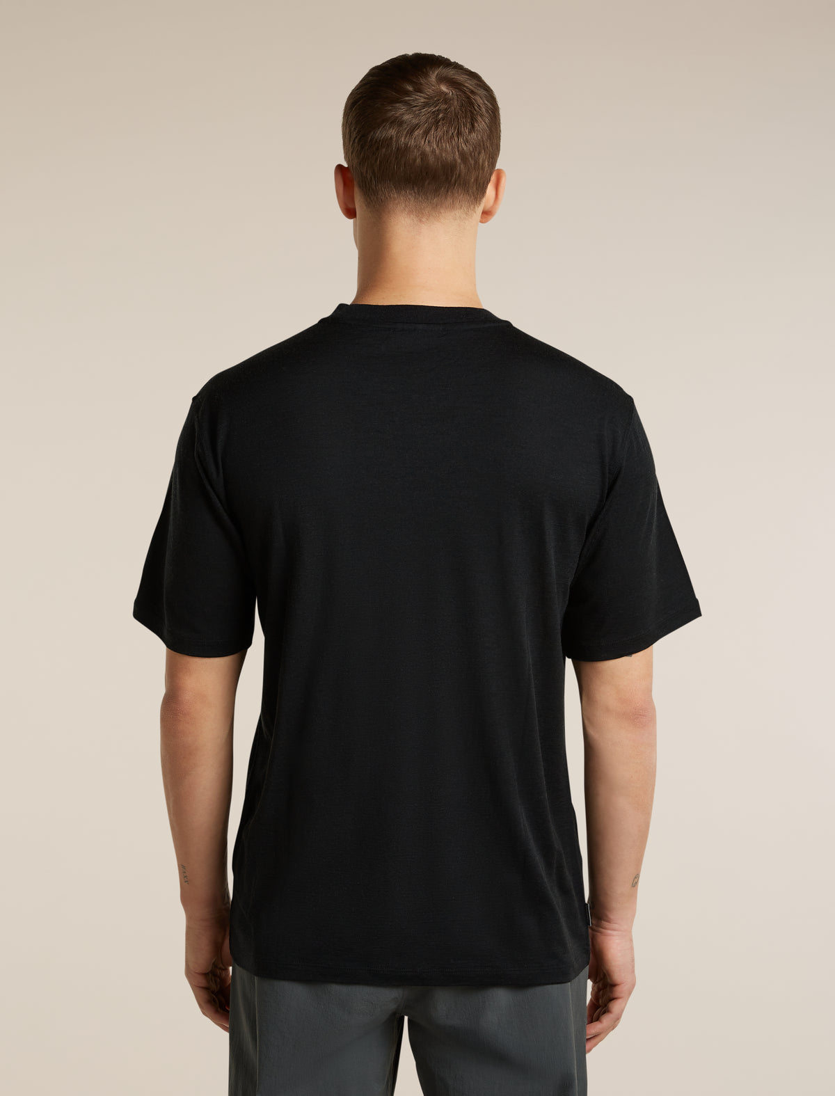 Men's Merino 150 Tech Lite Short Sleeve Relaxed Tee icebreaker Heritage Black - 2