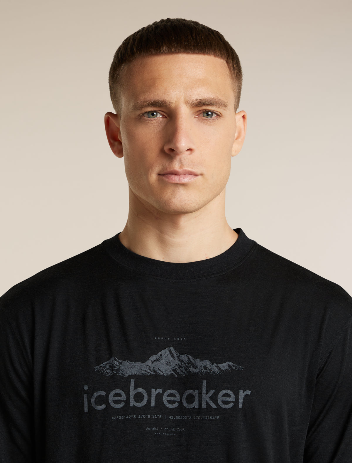 Men's Merino 150 Tech Lite Short Sleeve Relaxed Tee icebreaker Heritage Black - 6