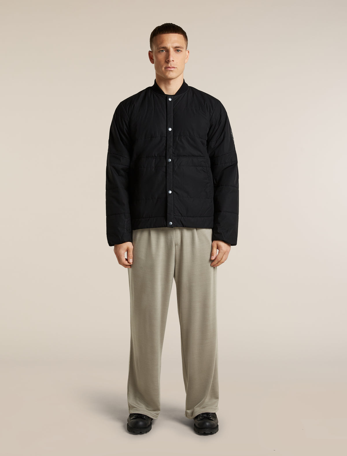 icebreaker Men's 1360 MerinoLoft™ Milford Bomber Jacket Black Men - 3