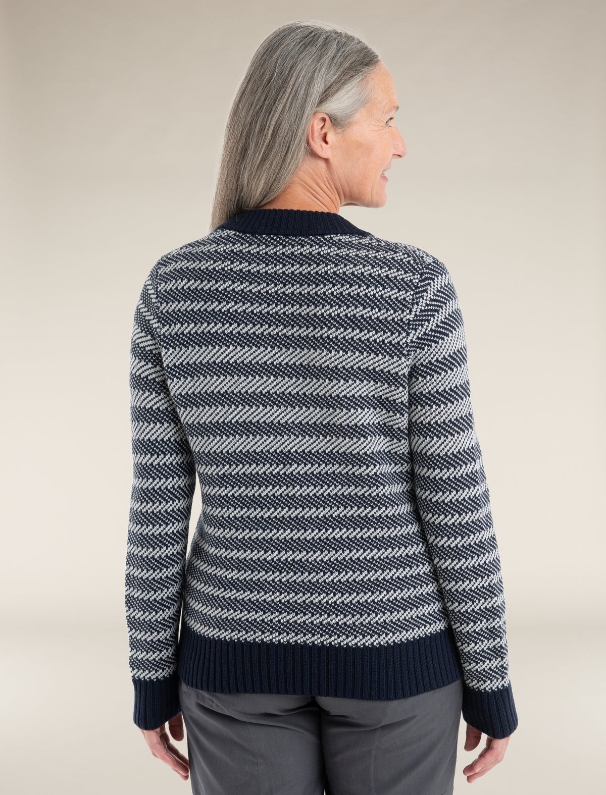 Women's Waypoint Crewe Sweater Midnight Navy/Snow - 2