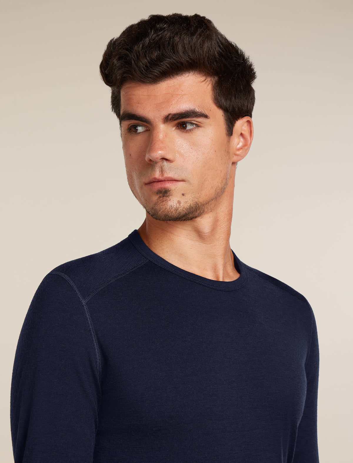 icebreaker Men's Merino 200 Oasis Long Sleeve Crewe Thermal Top Midnight Navy MEN - 8