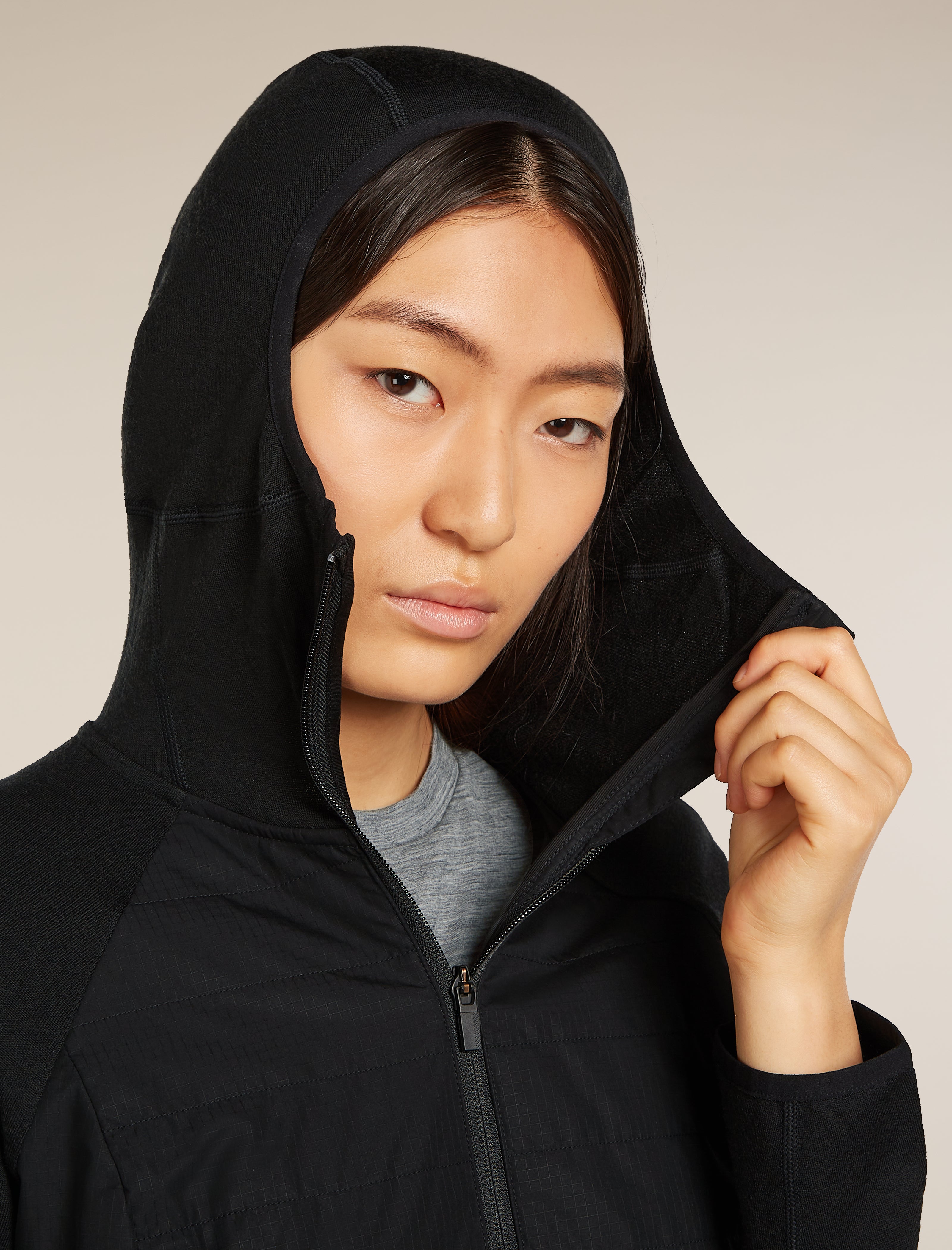 Women's Merino Blend Quantum Hybrid Long Sleeve Zip Hoodie| icebreaker